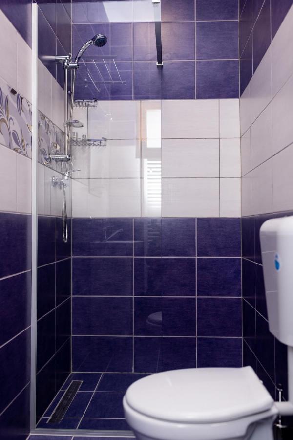 Marconi Guesthouse Hunedoara Ngoại thất bức ảnh
